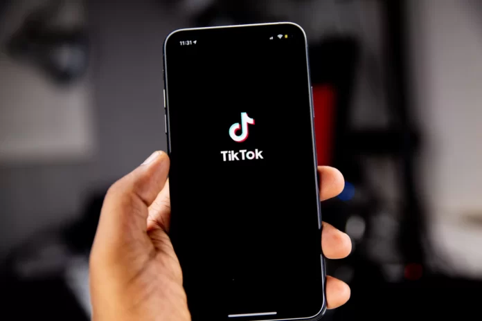 How to change the caption on TikTok