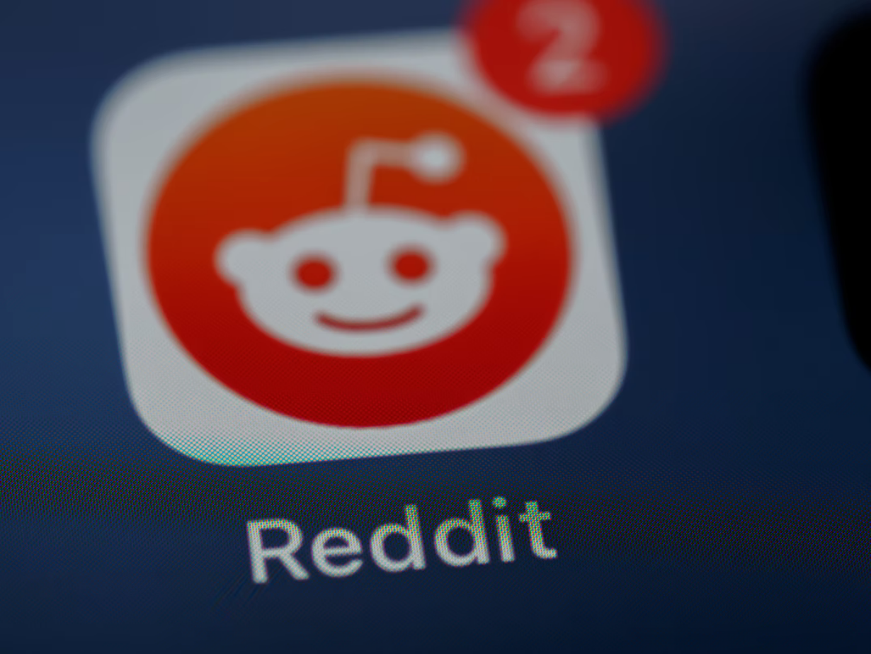 How to download videos from Reddit in different ways