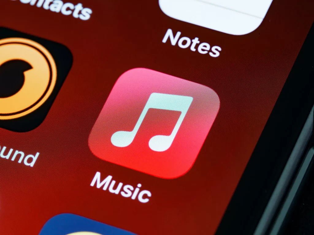 How to fix Apple Music not working on iPhone